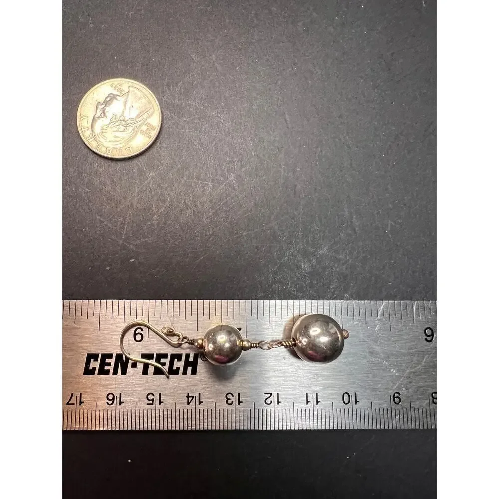 Vintage sterling silver graduated ball dangling earrings